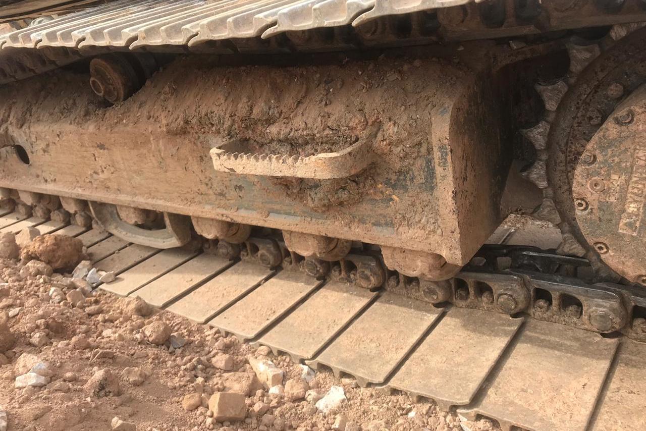 Hyundai R140 - 16/16 6