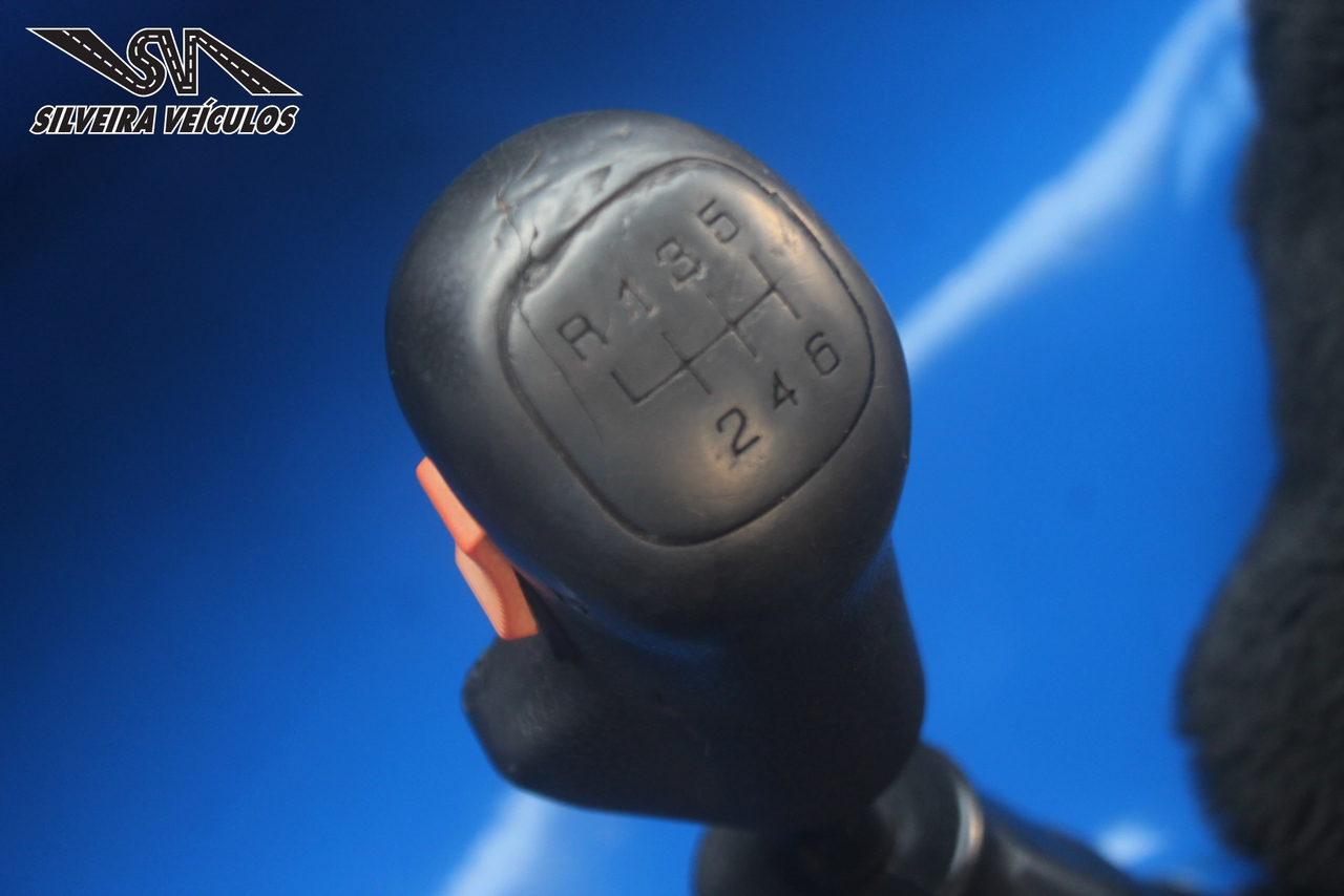Volkswagen 23 220 - 04/05 9