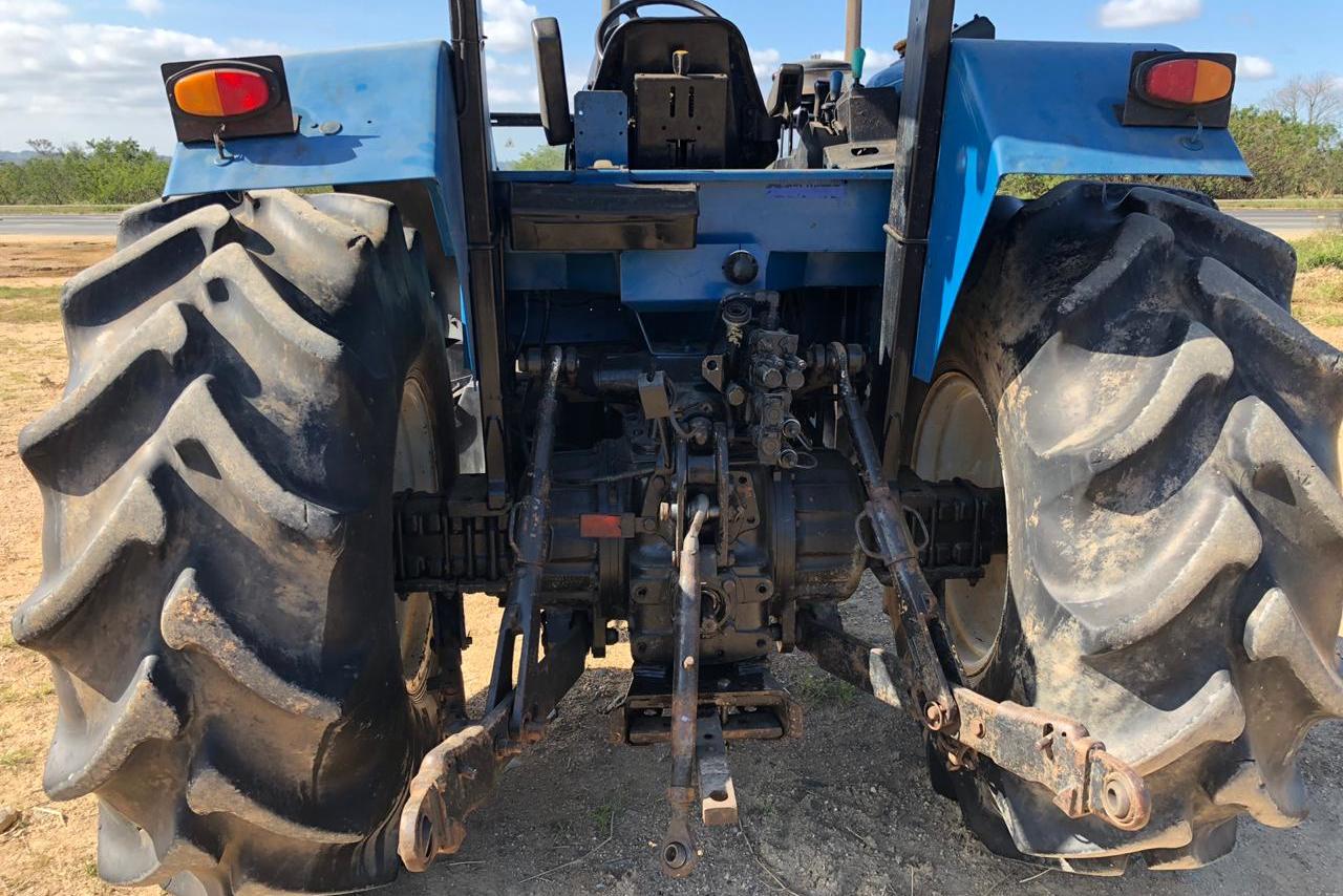 New Holland TS100 - 05/05 6