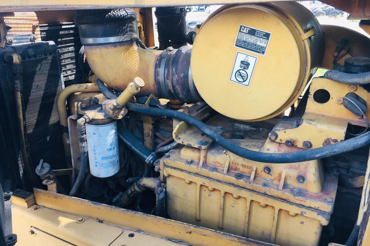 Caterpillar D8R - 00/00 2