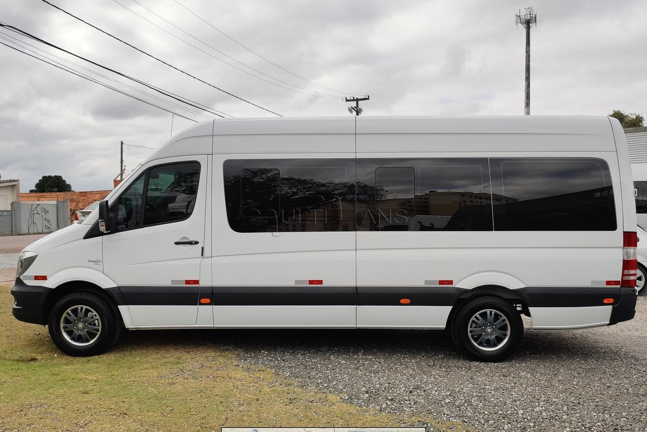 Mercedes Benz Sprinter Executiva 415 - 19/19 29