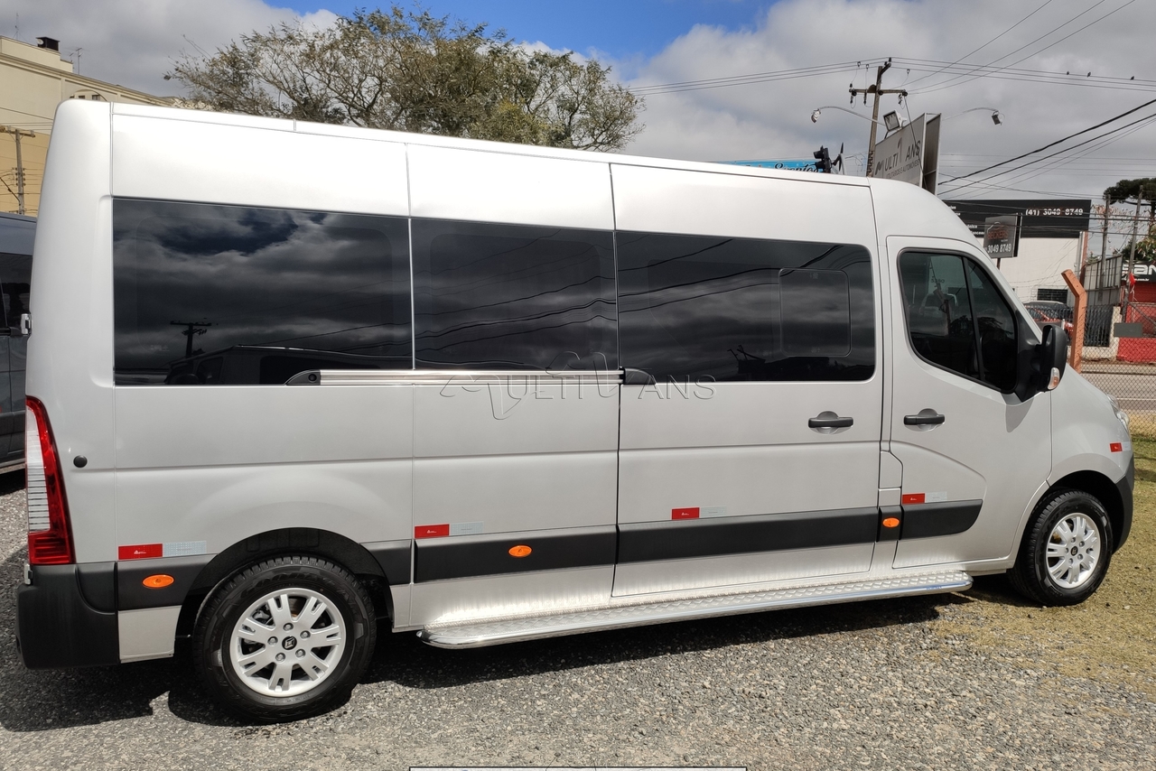 Renault Master Executive - 19/20 27