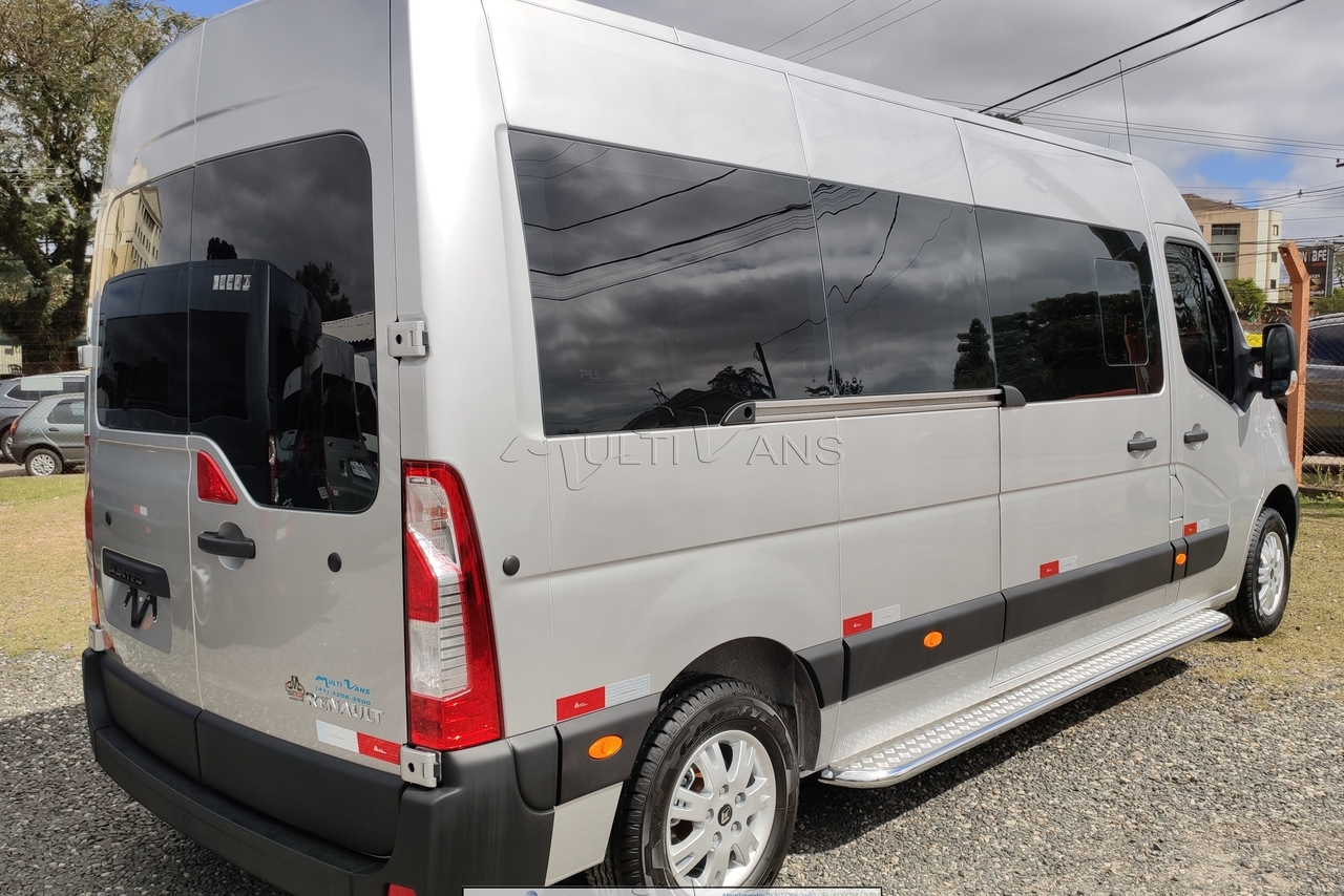 Renault Master Executive - 19/20 29