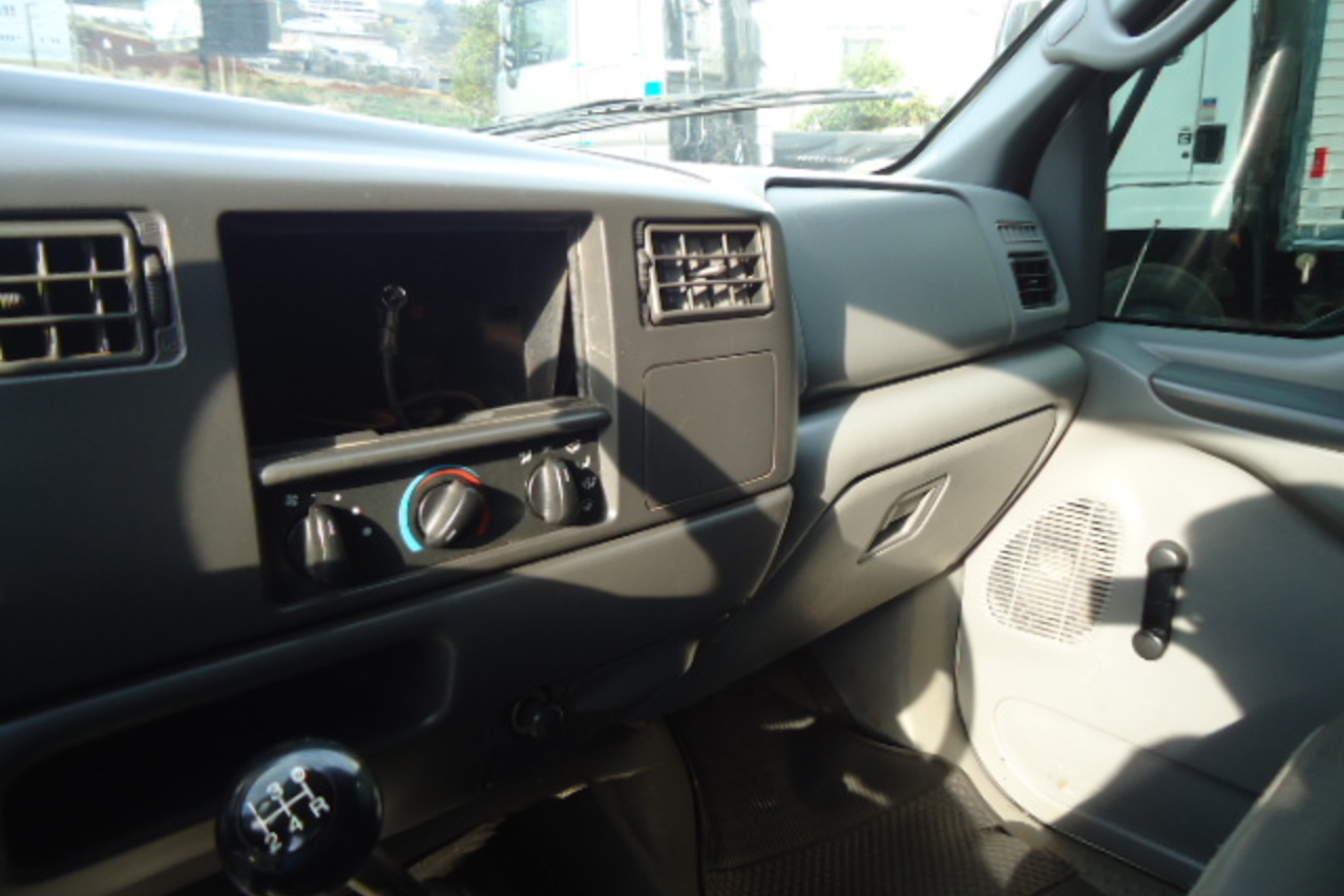 Ford F350 - 02/02 12