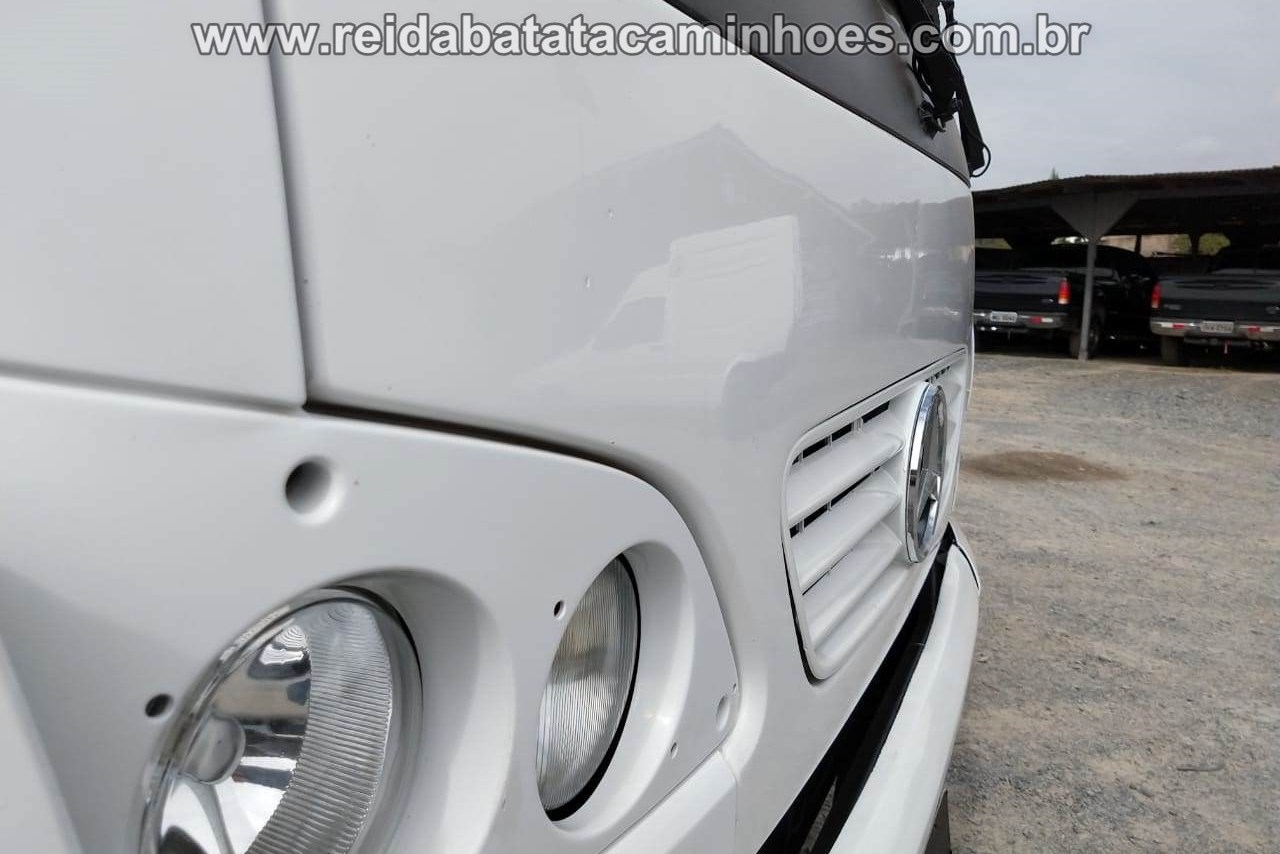 Mercedes Benz Accelo 915 - 08/08 13