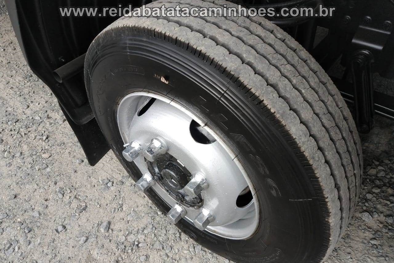 Mercedes Benz Accelo 915 - 08/08 16