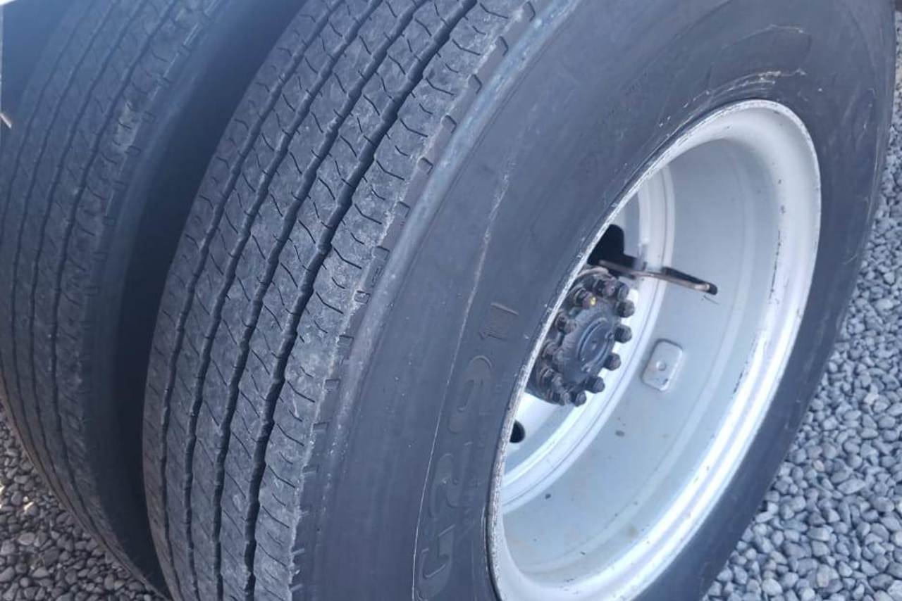 Ford Cargo1319 - 12/13 3