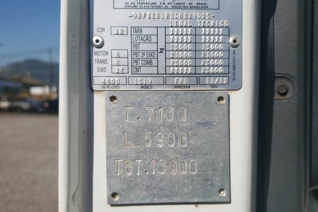 Ford Cargo1319 - 12/13 15