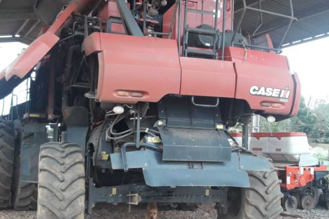 Case 8120 - 13/13 5