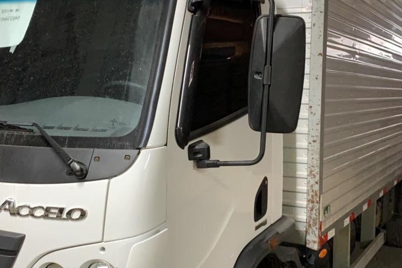 Mercedes Benz Accelo 1016 - 13/13 4
