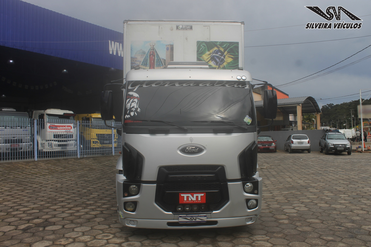 Ford Cargo1317 - 11/12 4