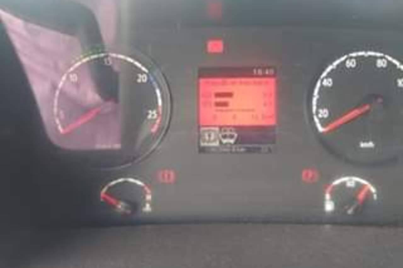 Scania P340 - 11/11 5