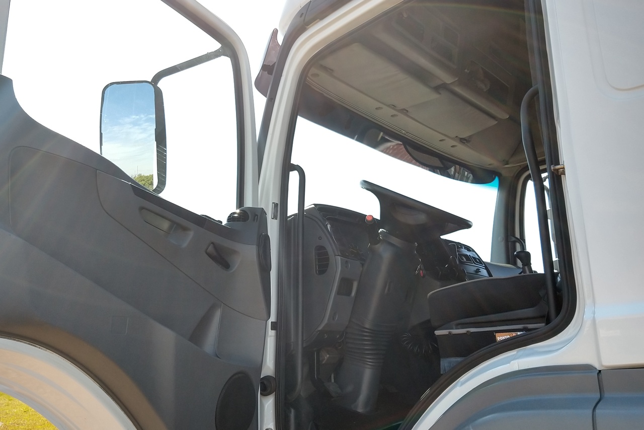 Mercedes Benz Axor 2540 - 08/08 11