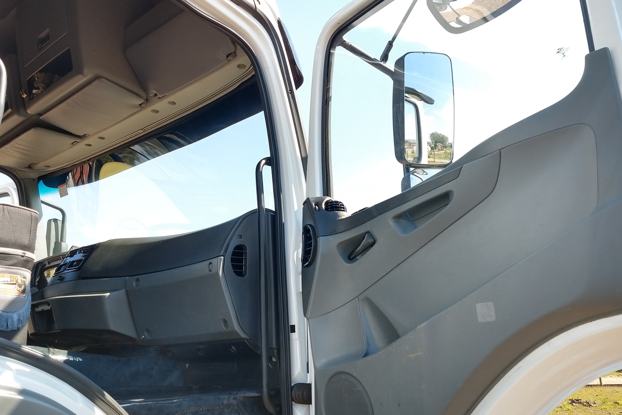 Mercedes Benz Axor 2540 - 08/08 17