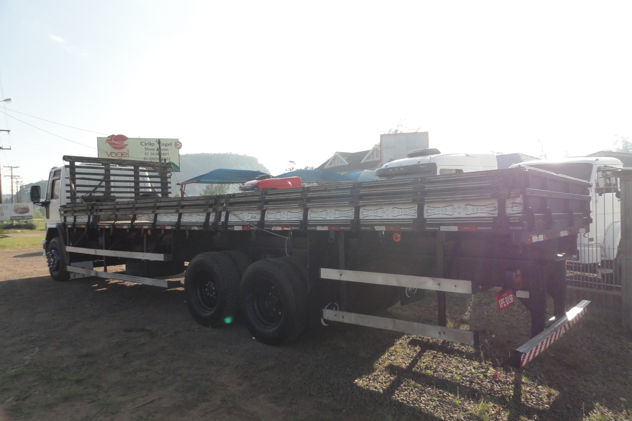Ford Cargo2422 - 08/09 6
