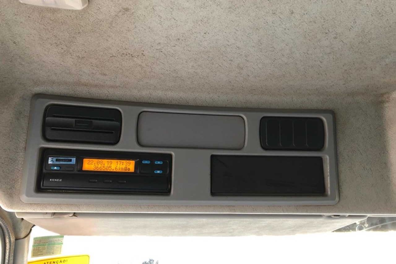 Mercedes Benz Atego 2425 - 08/08 15