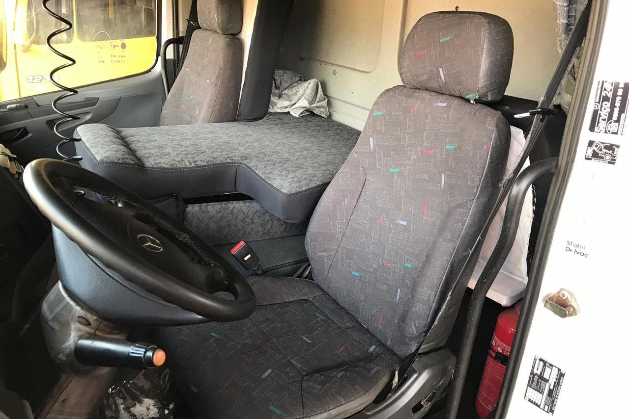 Mercedes Benz Atego 2425 - 07/08 9
