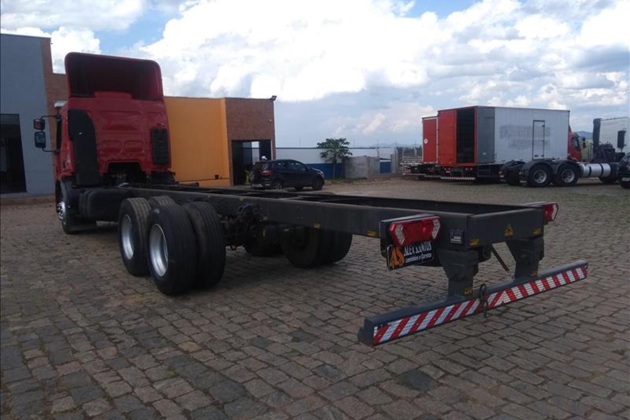 Volvo VM260 - 11/11 4