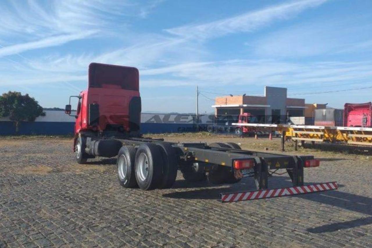 Volvo VM 270 - 13/13 5