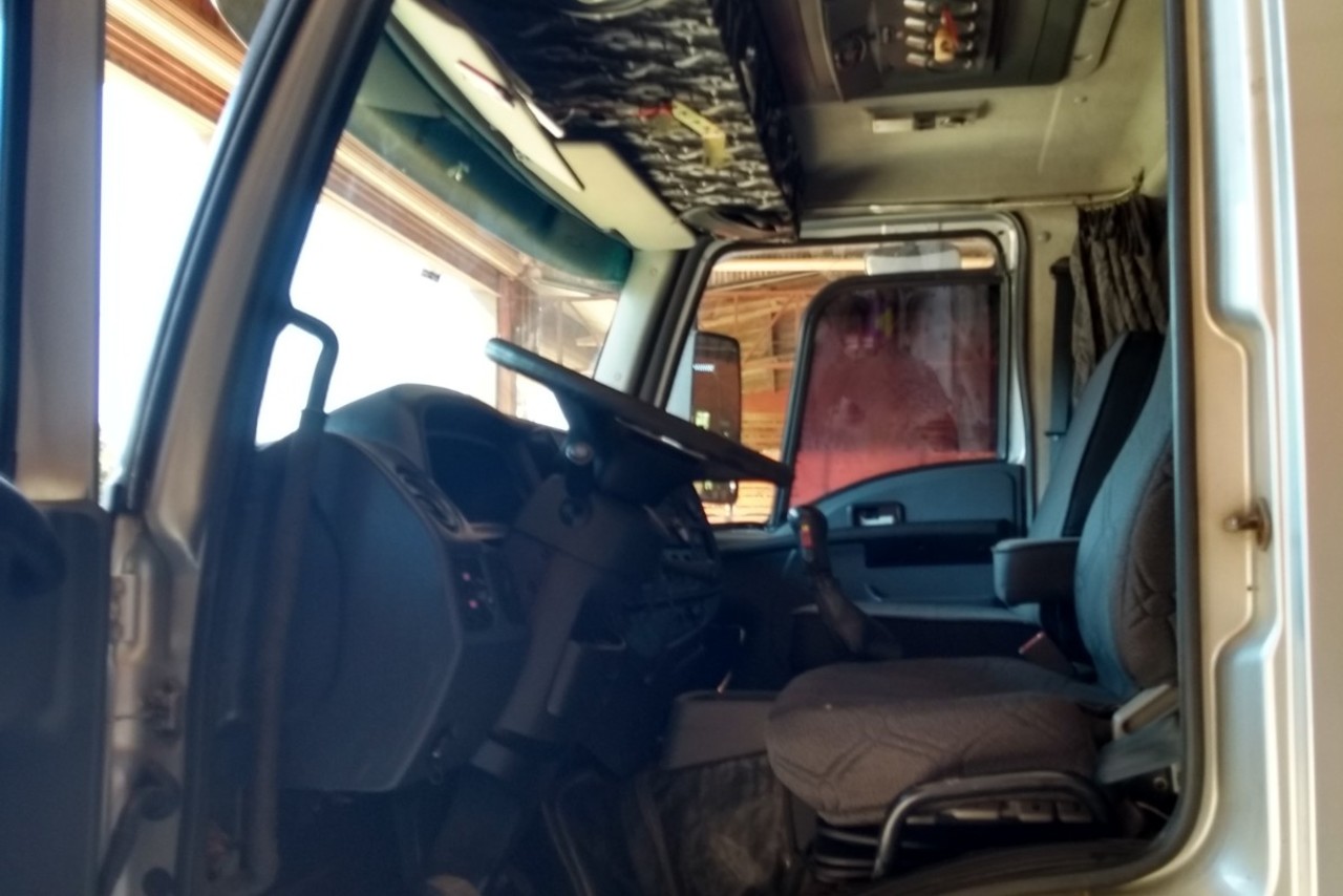 Ford Cargo2428 - 11/12 5