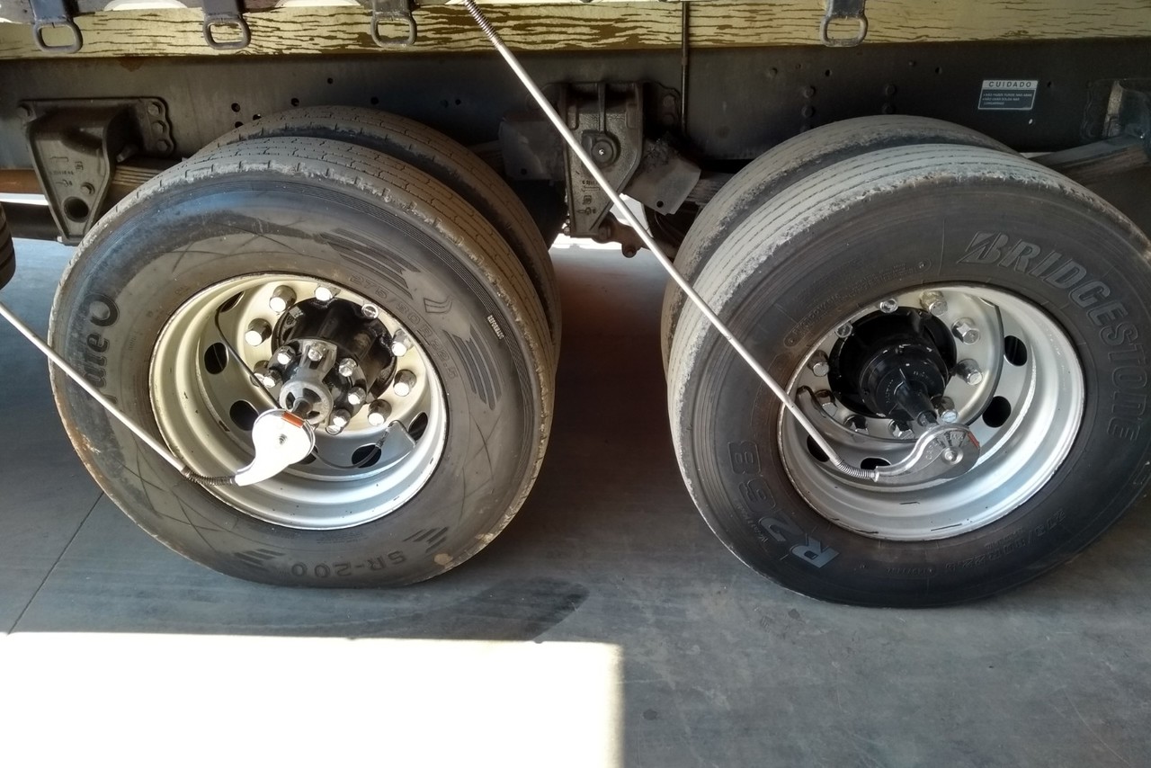 Ford Cargo2428 - 11/12 9