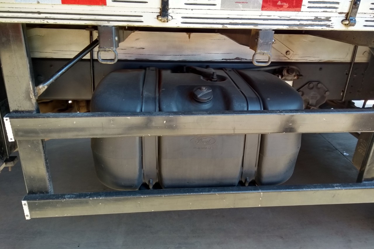 Ford Cargo2428 - 11/12 11