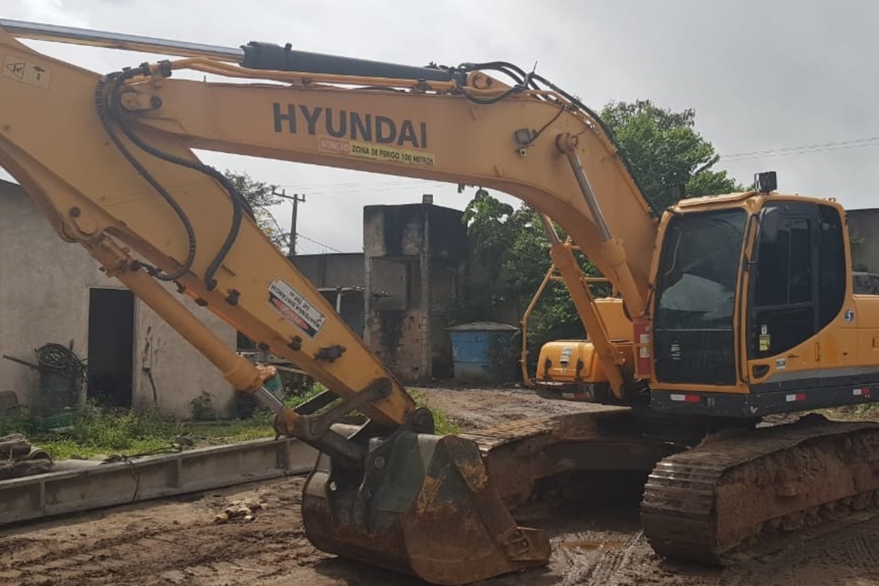 Hyundai R220 LC - 13/13 3
