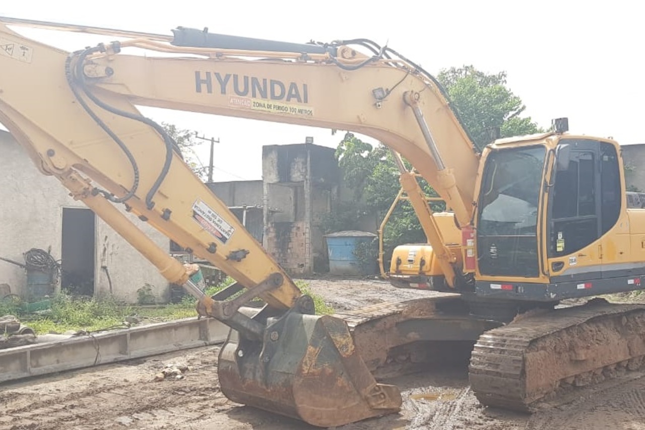 Hyundai R220 LC - 13/13 8