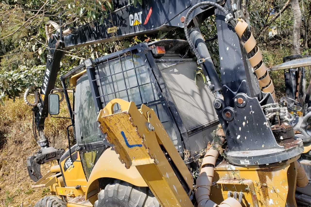 Caterpillar 416E - 12/12 2