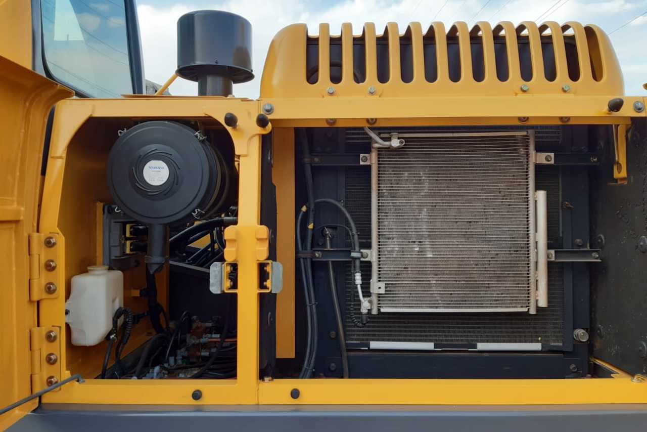 Volvo EC210B - 12/12 5