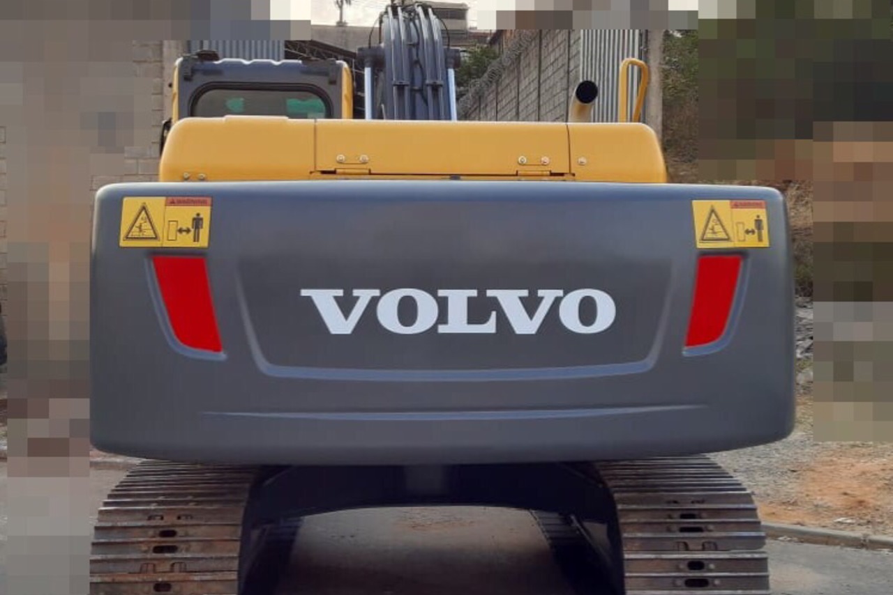 Volvo EC210B - 12/12 8