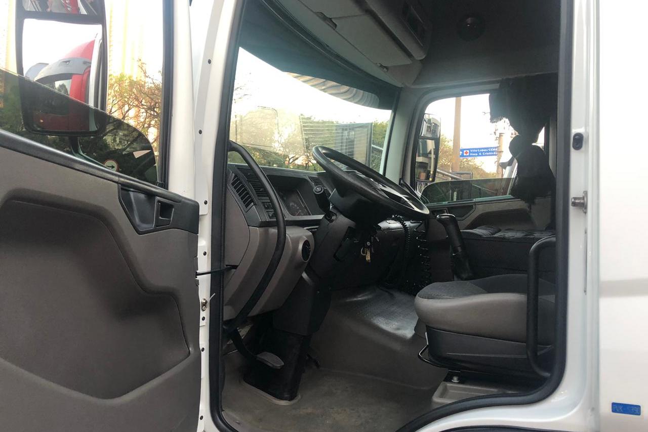 Volkswagen 24-280 E Constellation 6x2 - 15/15 8
