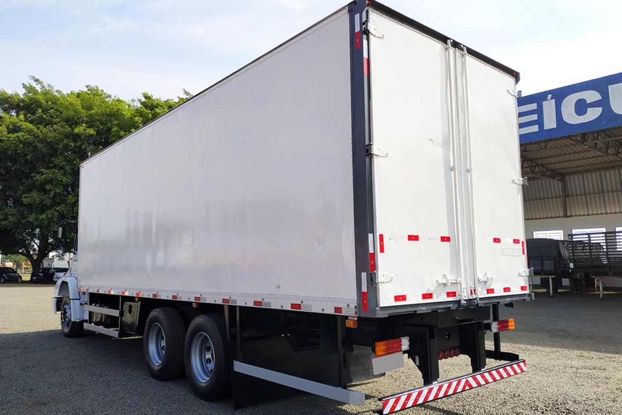 Mercedes Benz MB 1620 - 07/07 5