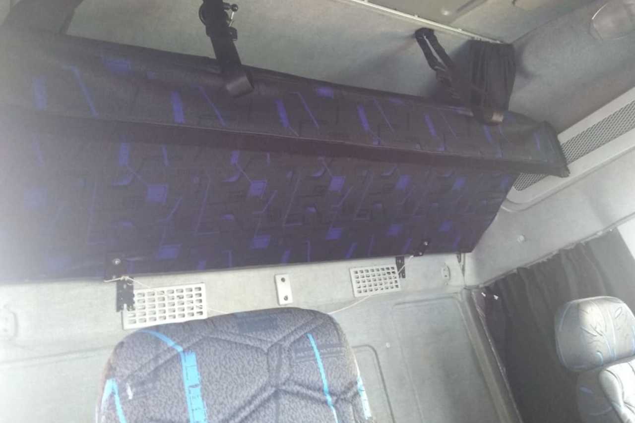 Iveco Tector 240 - 14/14 4