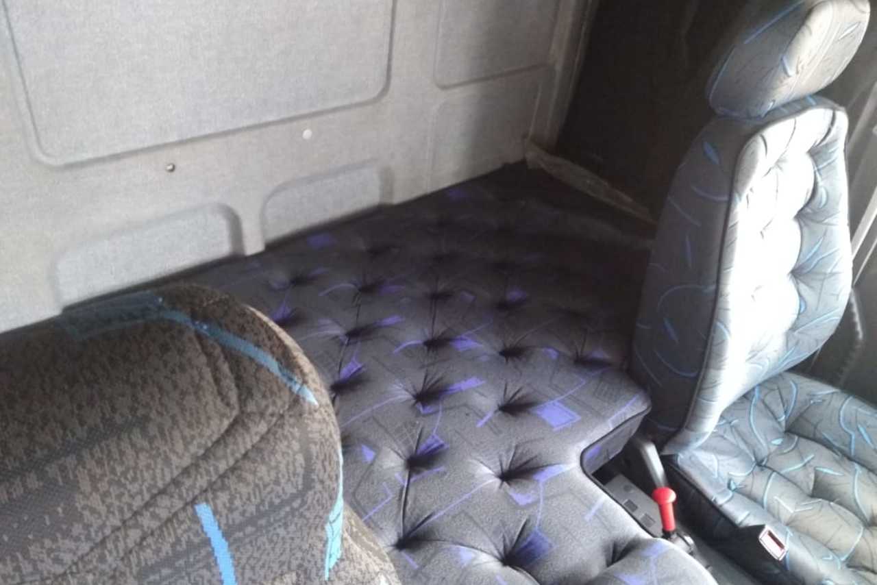 Iveco Tector 240 - 14/14 16