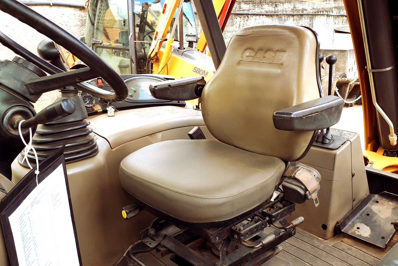 Case 580M - 13/13 3