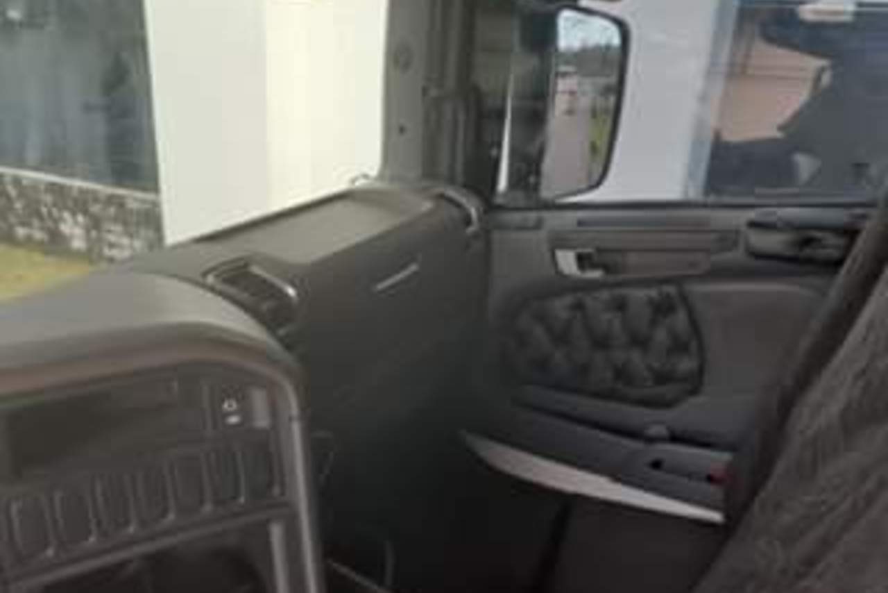 Scania R440 - 14/14 8