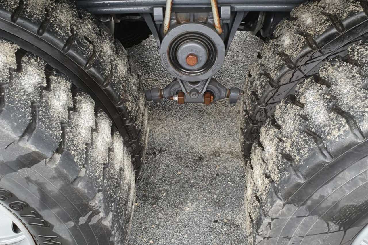 Volvo VM330 - 14/14 5