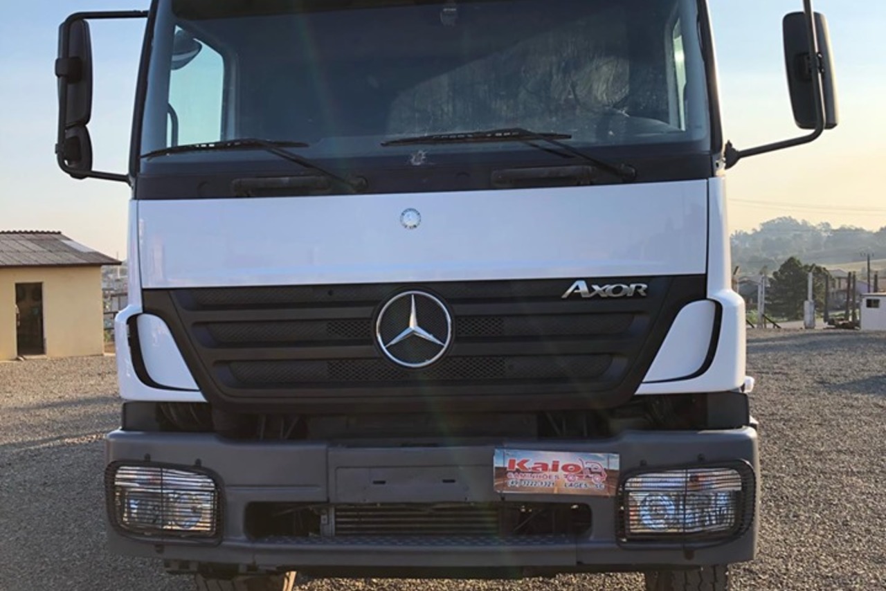 Mercedes Benz Axor 2831 - 11/11 5