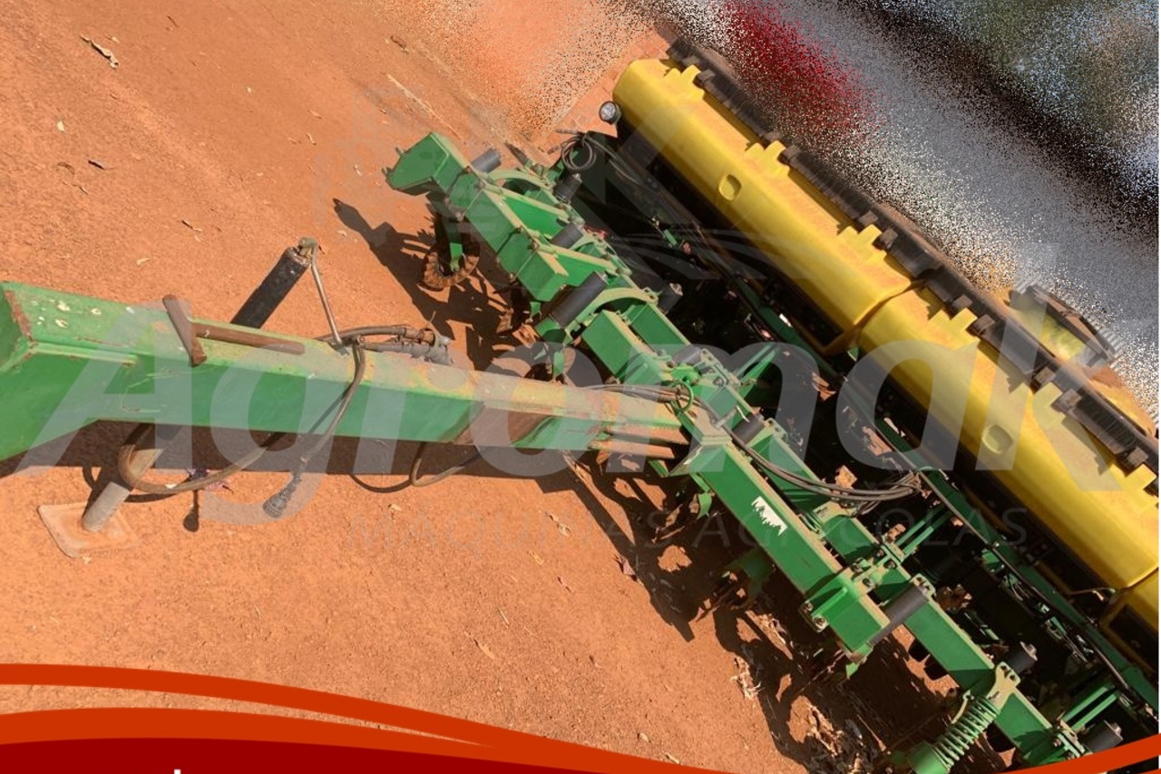 John Deere 2126 - 09/09 6