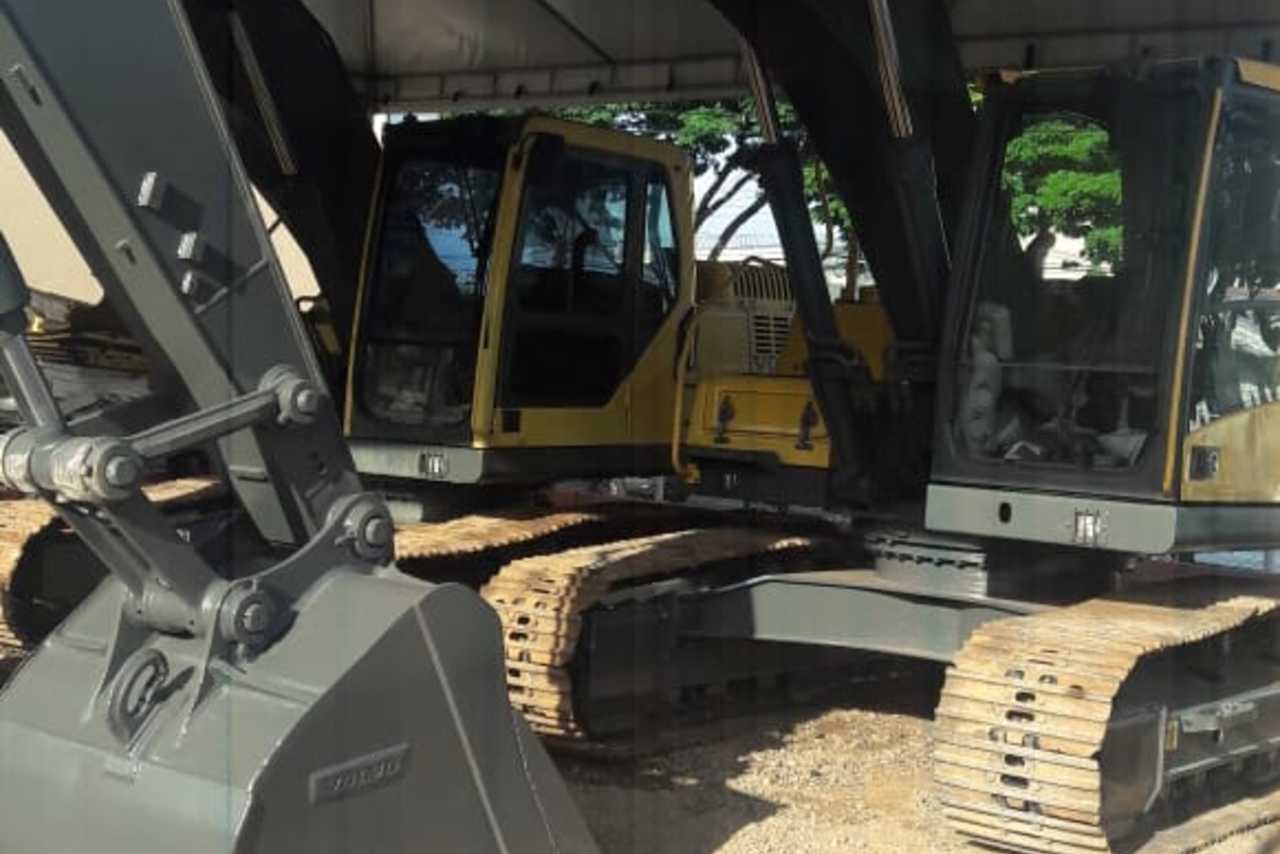 Volvo EC220 - 14/14 5