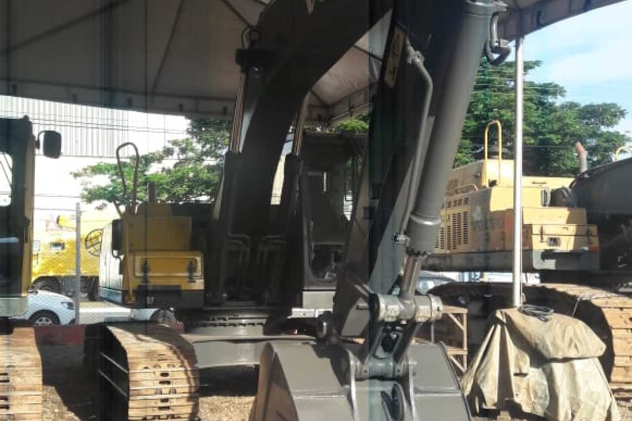 Volvo EC220 - 14/14 6