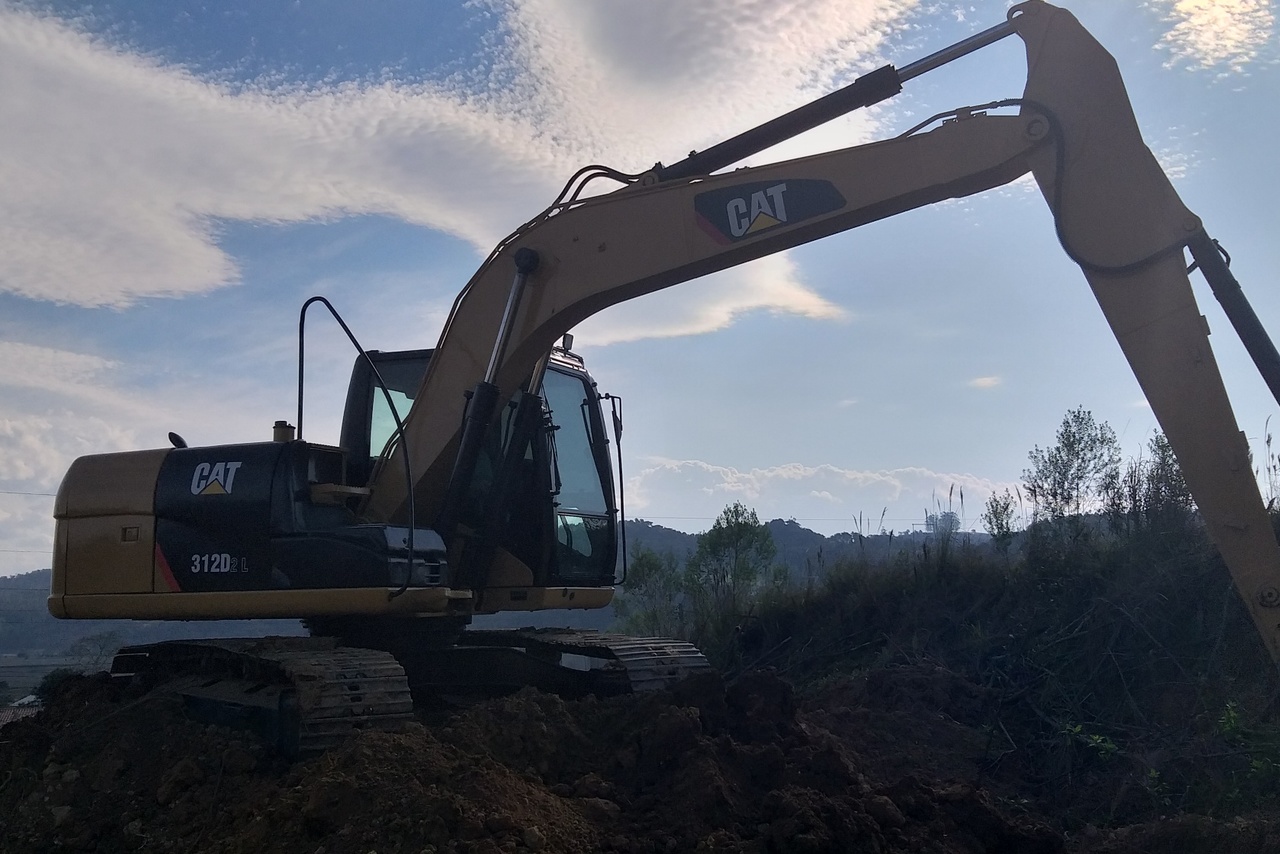 Caterpillar  312 - 13/13 7