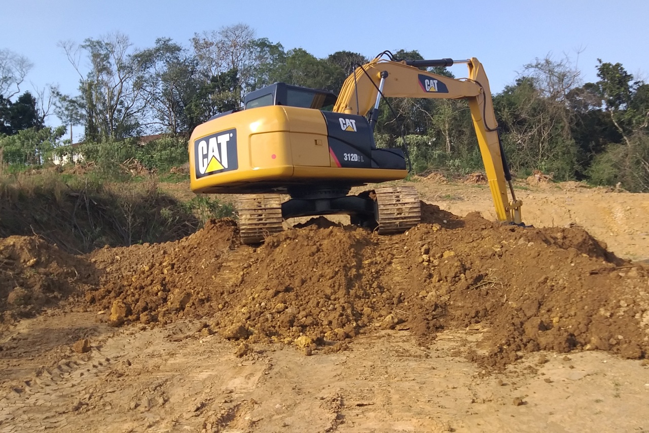 Caterpillar  312 - 13/13 8