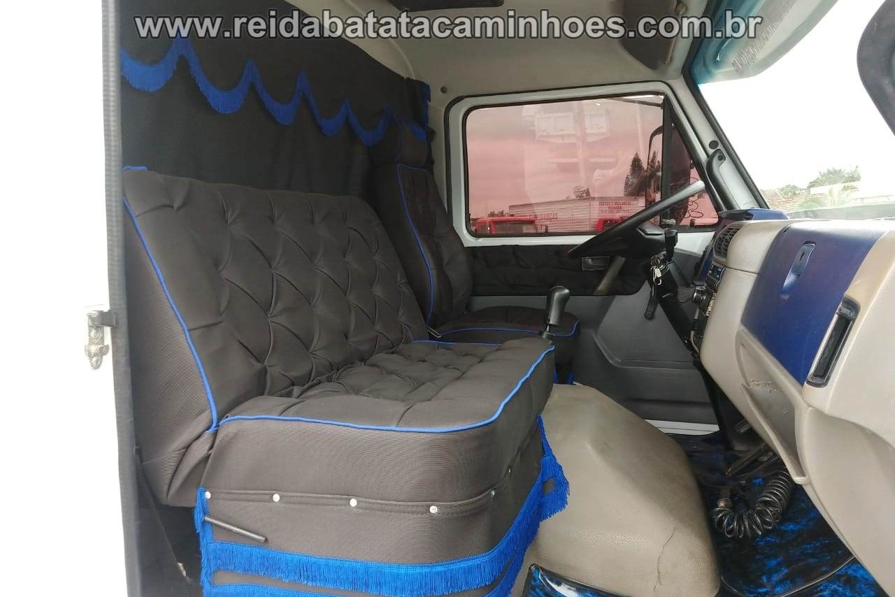 Volkswagen 8 150 - 05/05 10