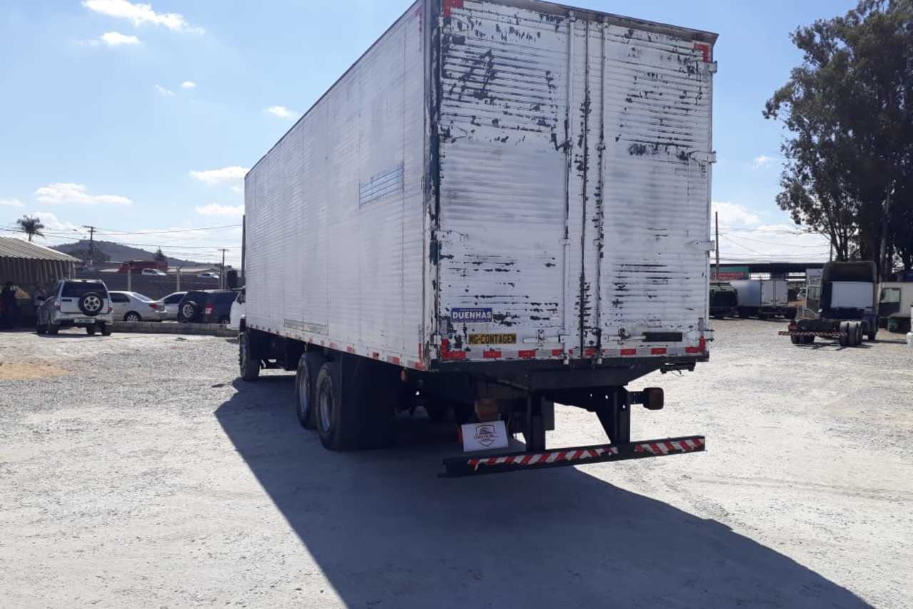 Ford Cargo2428 - 08/09 6