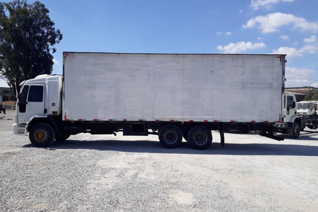 Ford Cargo2428 - 08/09 8