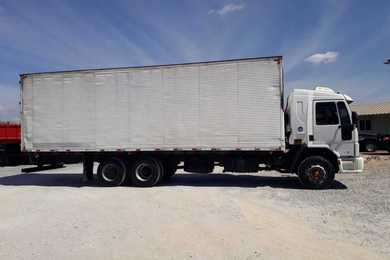 Ford Cargo2428 - 08/09 9