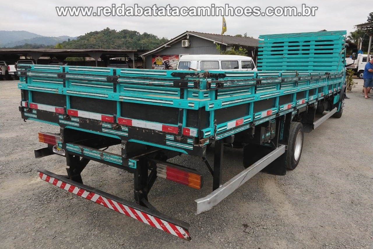 Mercedes Benz MB 710 - 97/97 3