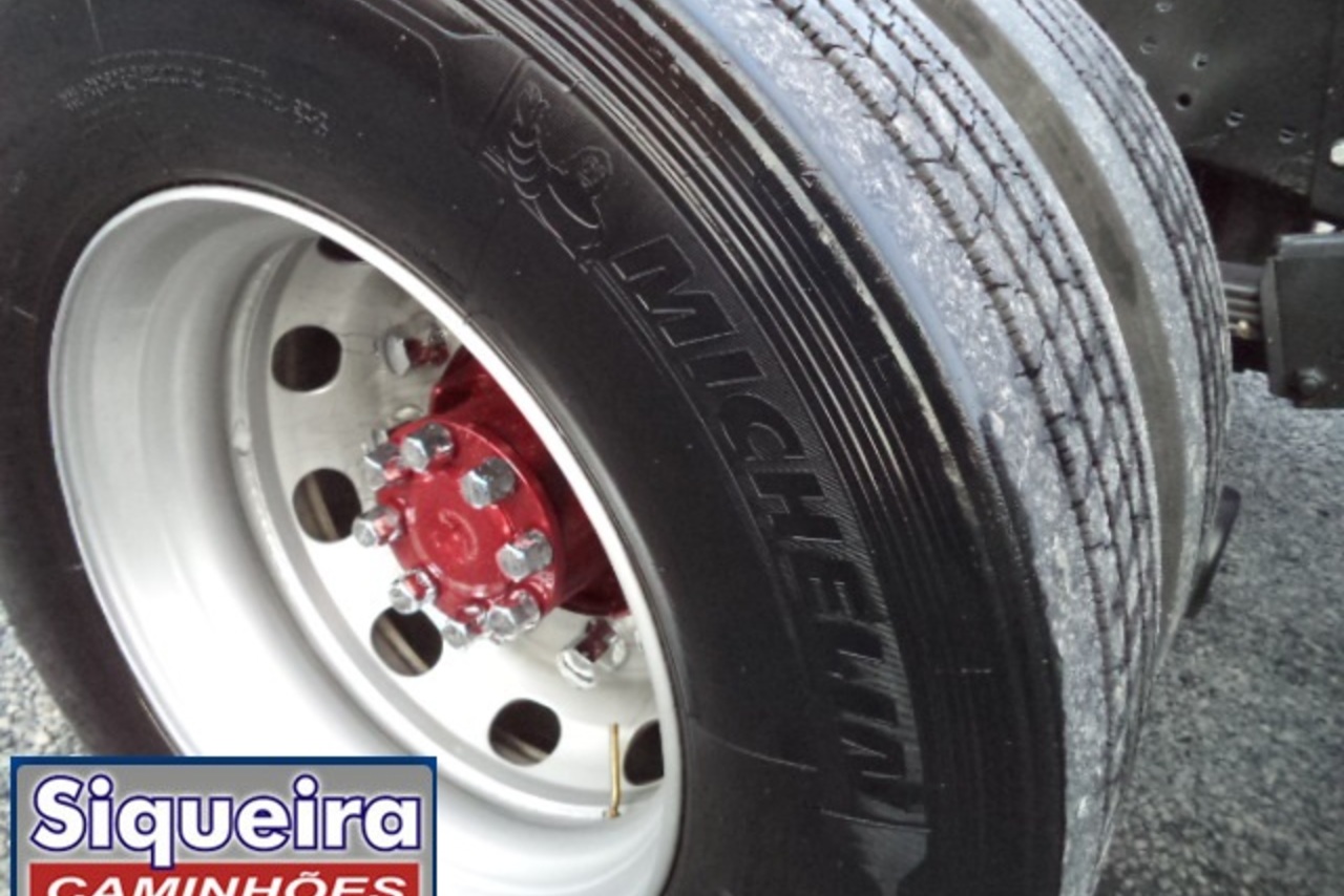 Mercedes Benz Atego 2430 - 14/14 4